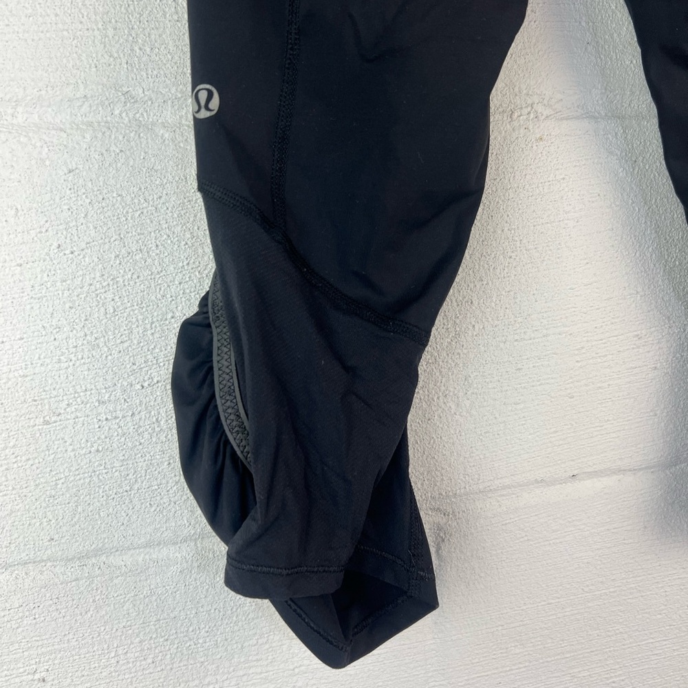 Lululemon Run For Your Life Crop Ruched Leggings, 8 - Picture 6 of 13